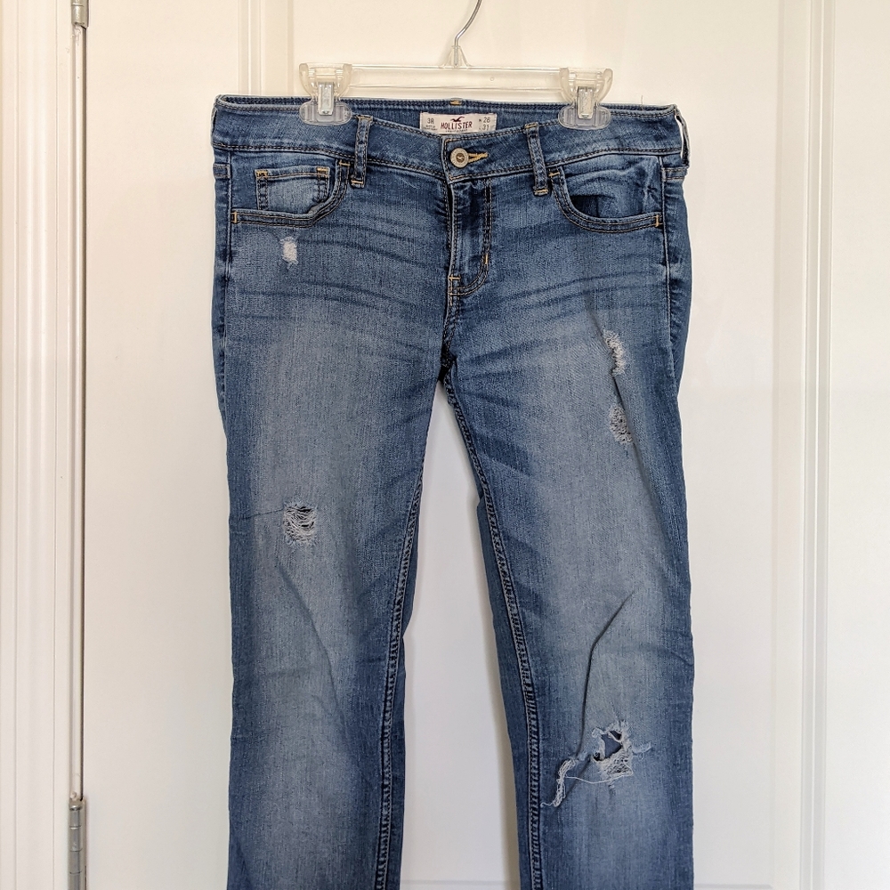 LAST CHANCE! Hollister jeans